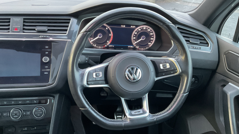 Volkswagen Tiguan 2.0 TDi 150 4Motion R-Line 5dr Diesel Estate